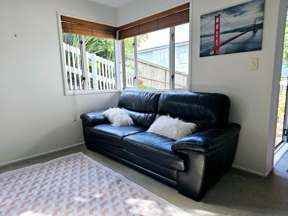 Lilypad Of Three Kings Guest Bed & Breakfast